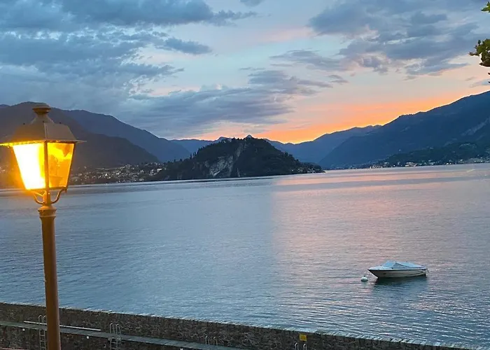 דירה Namaste Fiumelatte ורנה