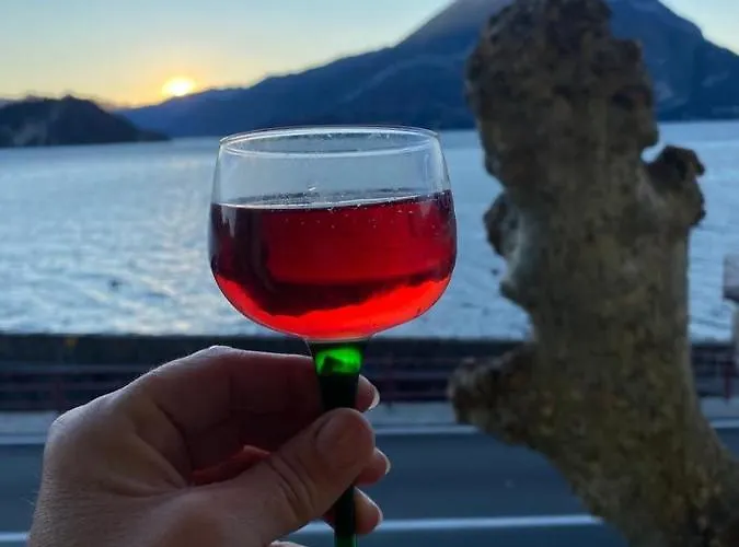 Namaste Fiumelatte דירה