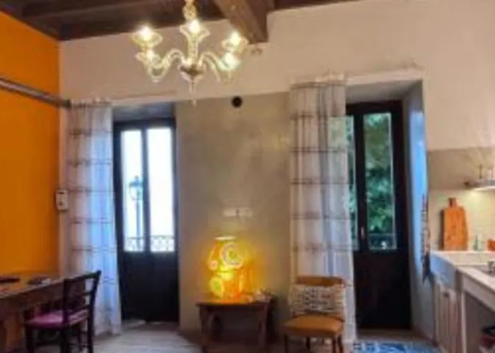 Namaste Fiumelatte דירה ורנה